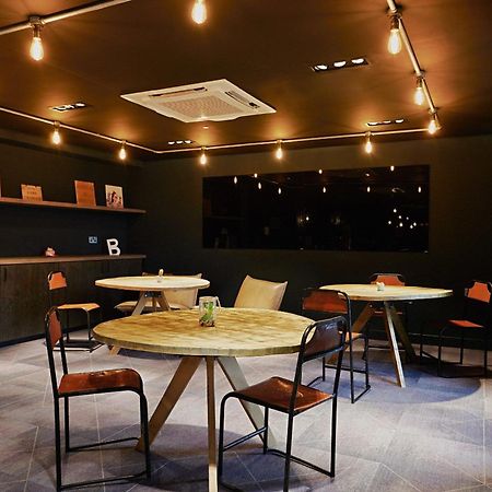 Fully Equipped Modern Studios In Glasgow West End For Students Only Eksteriør billede
