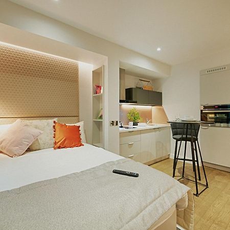 Fully Equipped Modern Studios In Glasgow West End For Students Only Eksteriør billede
