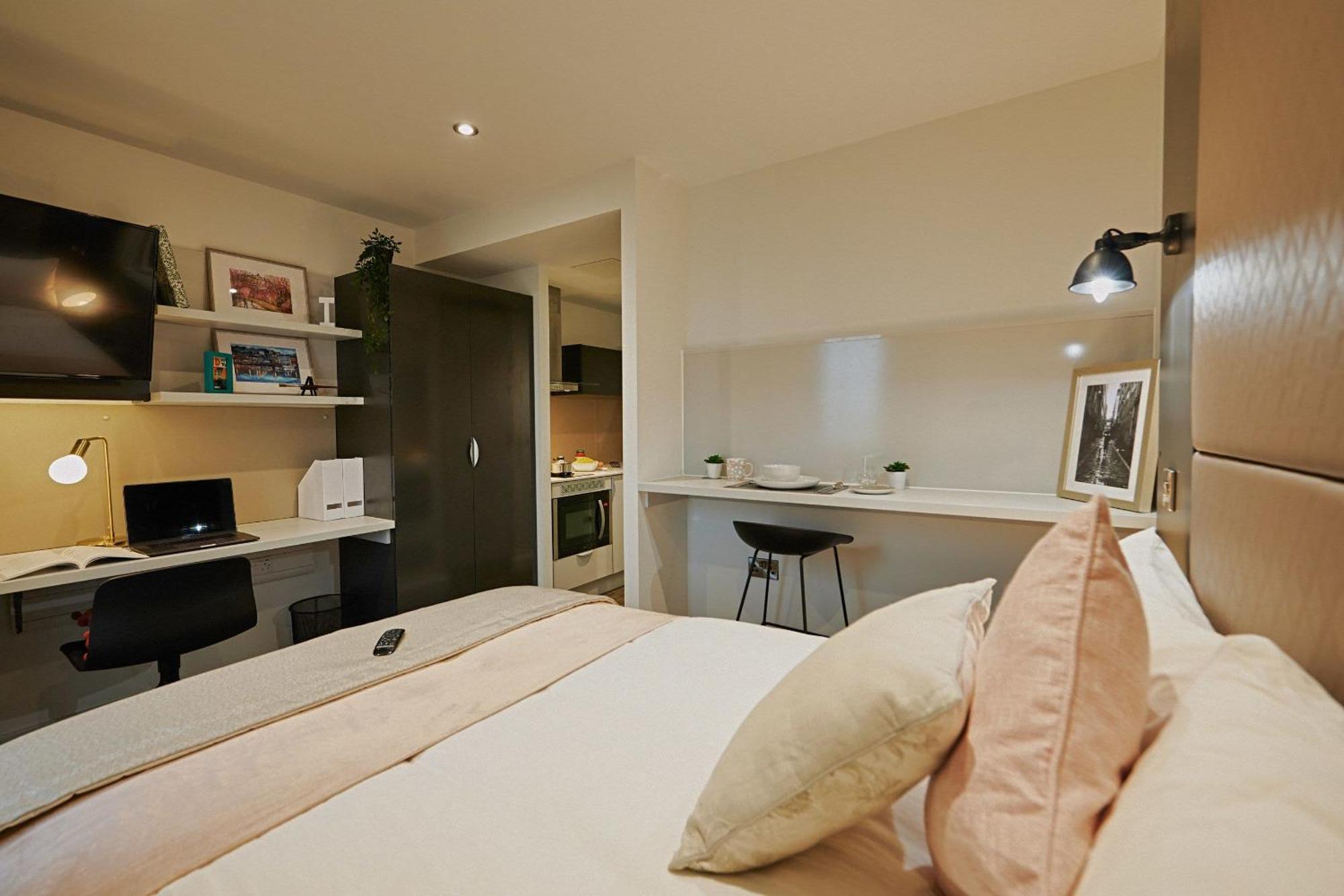 Fully Equipped Modern Studios In Glasgow West End For Students Only Eksteriør billede